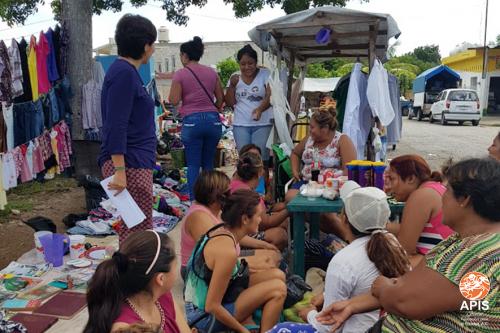 Actividad de Sensibilización Social en un tianguis del sur de la ciudad de Mérida